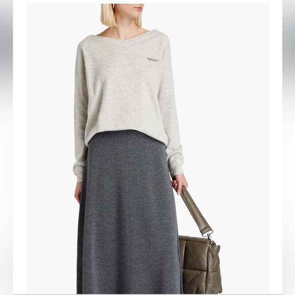 Brunello Cucinelli Sweaters - BRUNELLO CUCINELLI
Bead-embellished melange cashmere sweater Light Grey Size XS